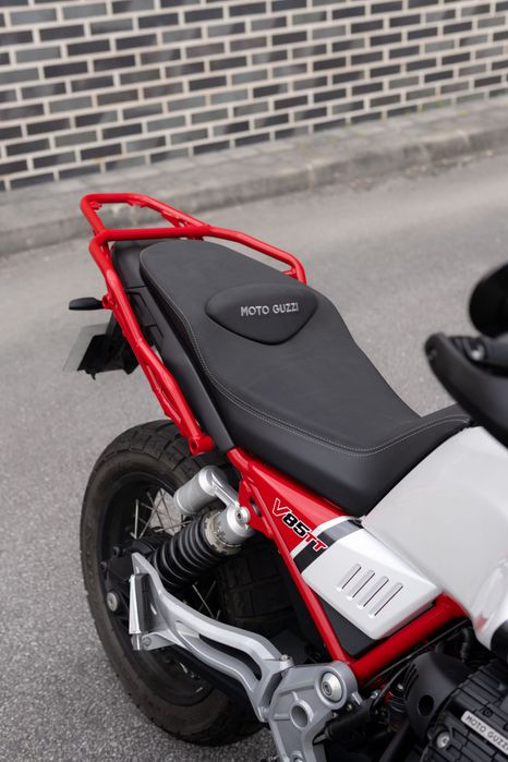 MOTO GUZZI V85 TT 2020