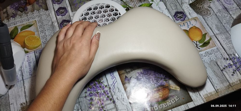 Підставка для рук