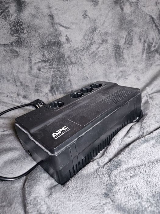 Безперебійник APC 650VA/375W