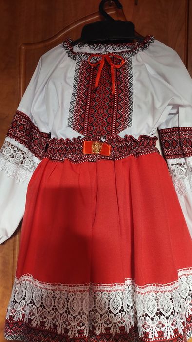 Вишиванка для дівчат