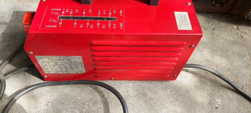 Spawarka MMA Bester besterka 1500 dual