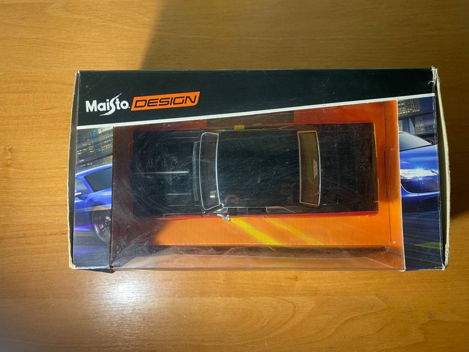 Машинка Chevrolet Malibu SS