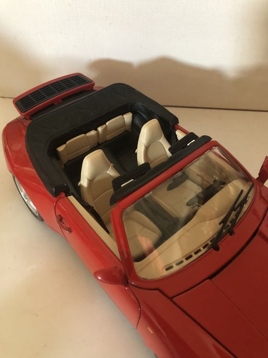 Porsche 911(993) escala 1:18