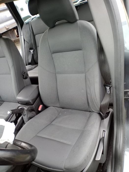 Conjunto de bancos VOLVO V50 (MW)