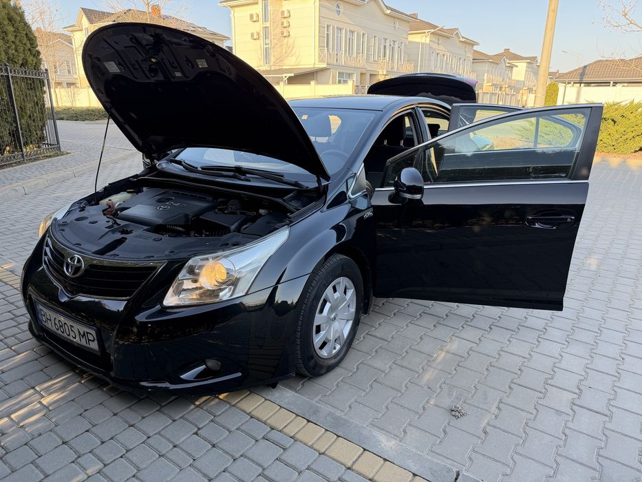 Продам Авенсис Дизель 2.0 D-4D