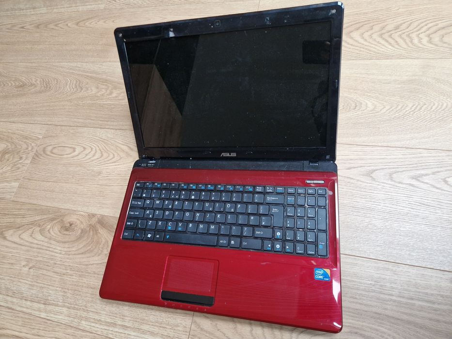 ASUS X52F - sprawny