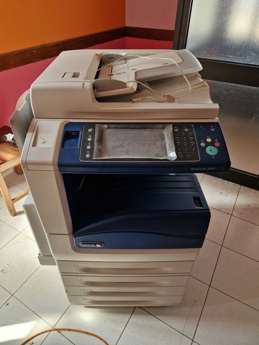 Impressora Xerox Profissional64751877602561123