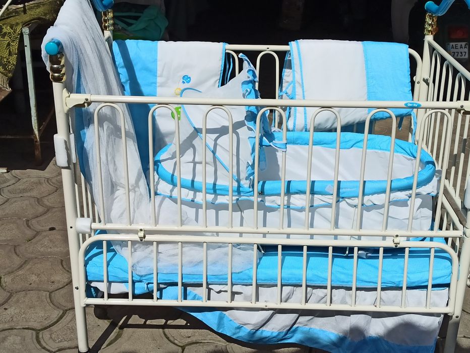 Дитяче комфортабельне ліжечко