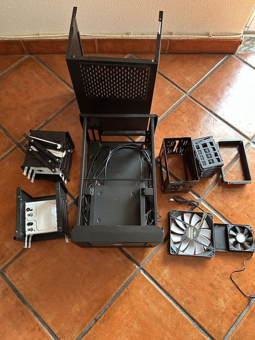 Caixa PC Cooler Master Elite120 Advanced