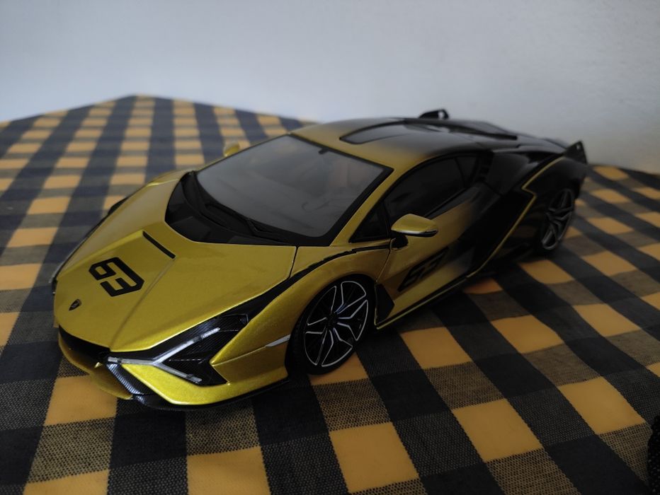 Lamborghini Sian FKP 37 Bburago 1/18