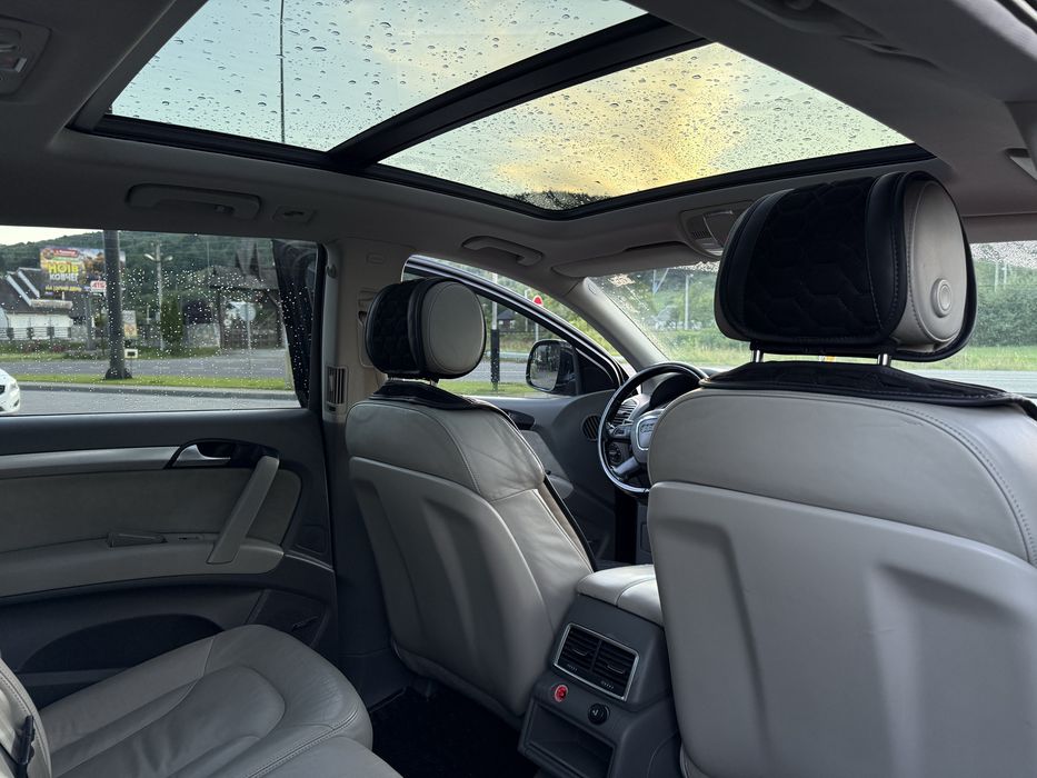Продам автомобіль Audi Q7