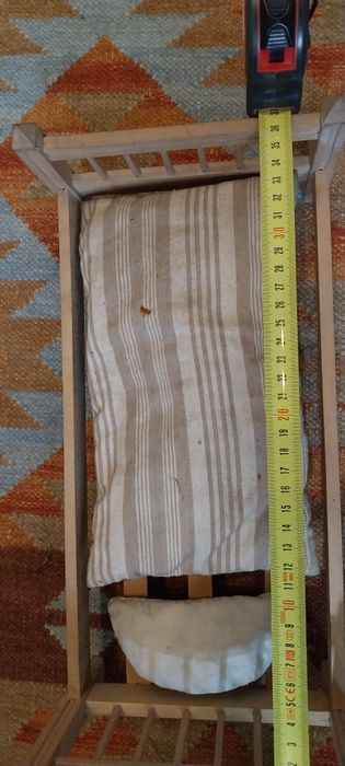 Vendo conjunto antigo com mais de 100 anos ( 8 peças por 150 euros)
Ve