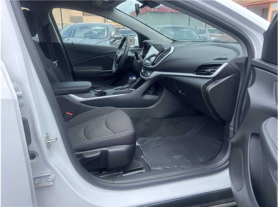 Chevrolet Volt LT      2019