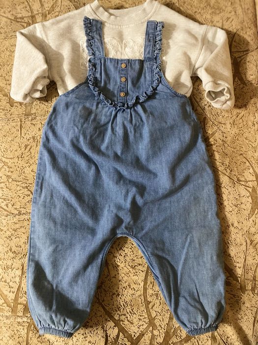 Джинсовий комбінезон NEXT для дівчинки 80