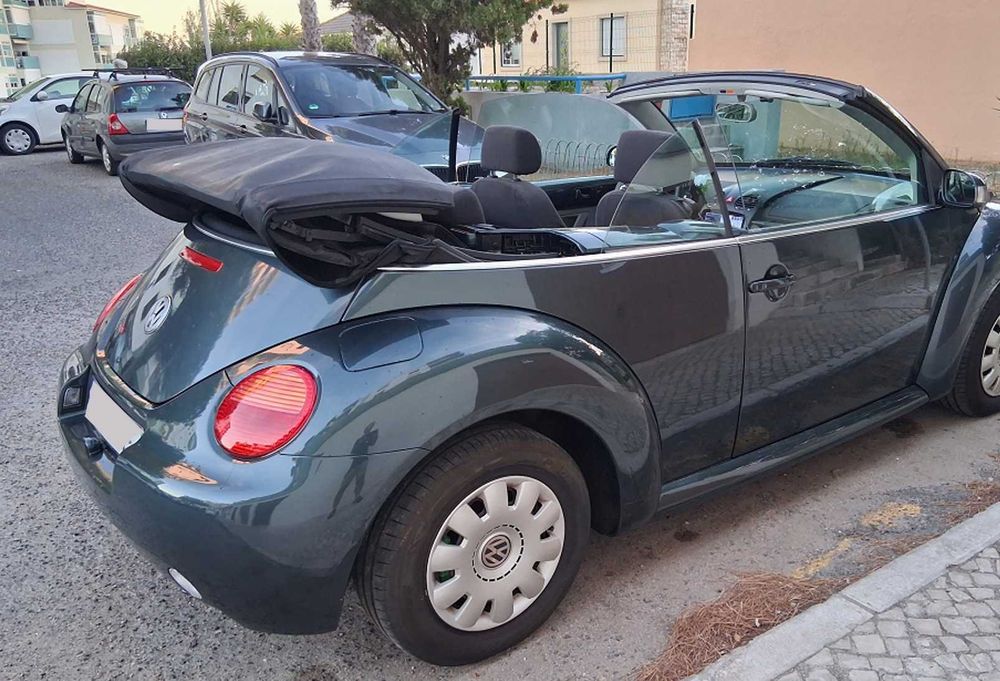 VW New Beetle Cabrio — photo 2