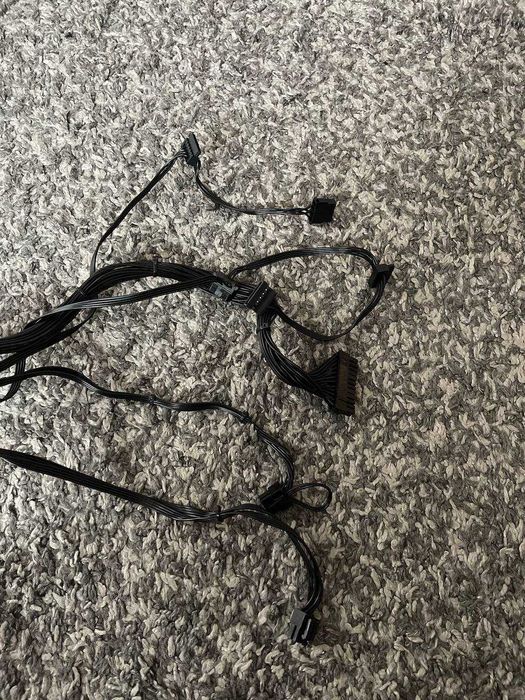 Блок Живлення GameMax 600W В хорошому стані