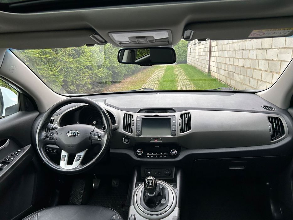 Kia Sportage bezwypadkowy 4x4 klimatronic panorama