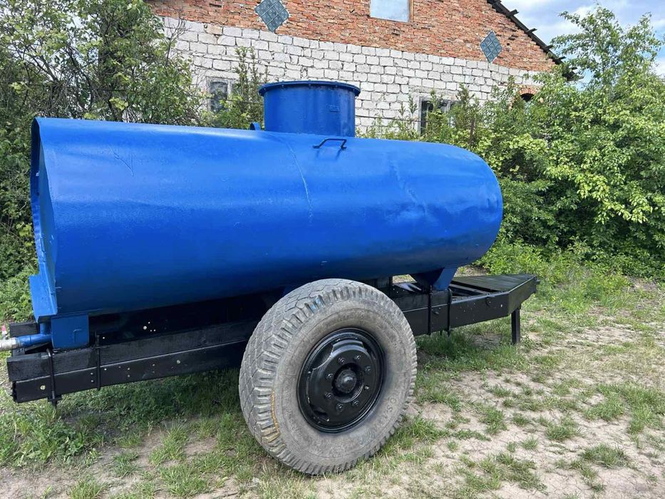 Продам бочку 5 кубів.