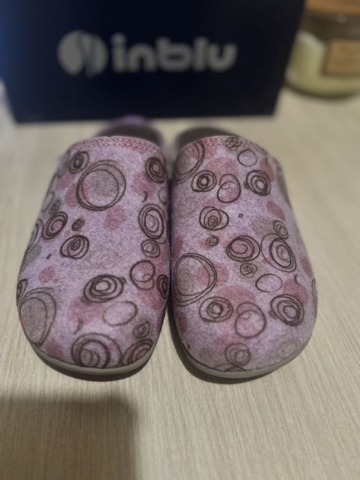 Теплі фетрові тапочки кімнатні рожеві iInblu 38 на 24-24,5 см