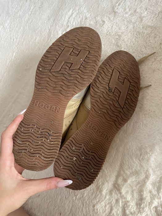 Кросівки hogan.