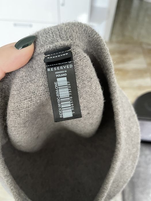 Берет сірий Reserved