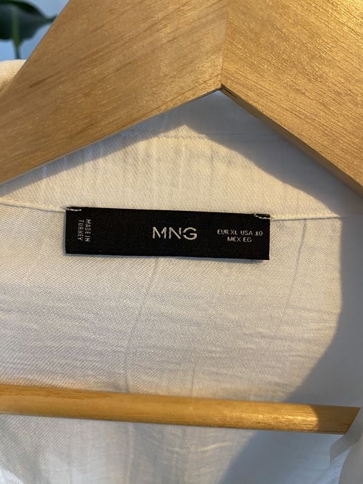 Vestido branco da Mango