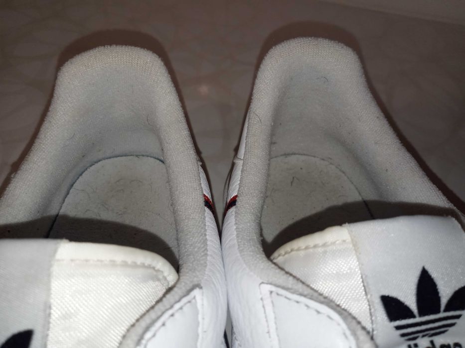 Кроссовки Adidas Continental 44 размер 28 см