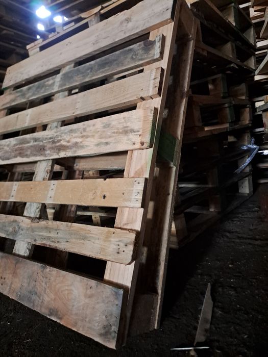 1100×1100 піддони дерев'яні опт та роздріб