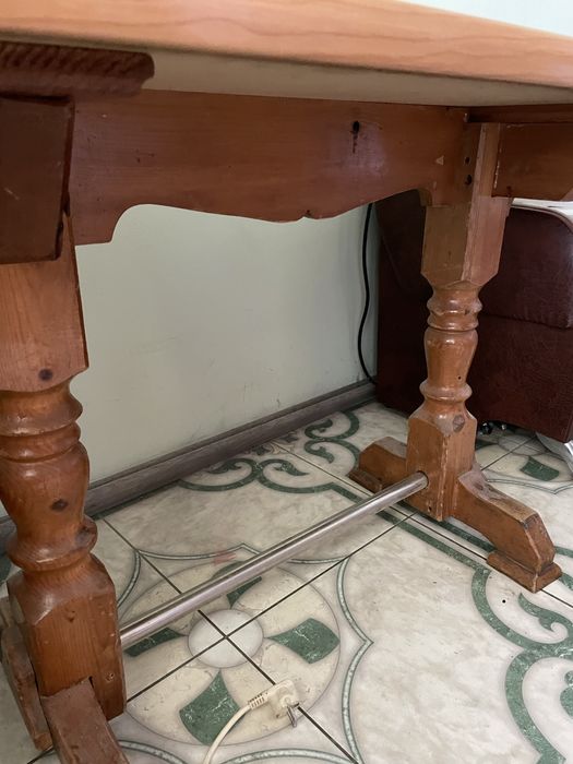 Стіл кухонний б/у