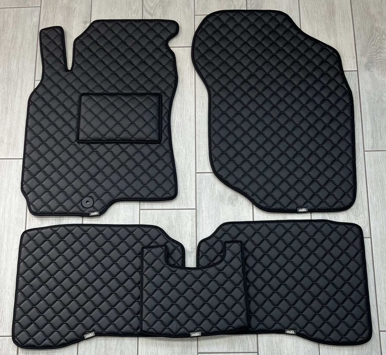 Коврики в салон Екошкіра для Nissan Ariya Almera Juke Kicks Leaf Micra