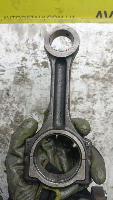 Шатун Рено мастер 2.5 трафик виваро примастар g9u шатуни