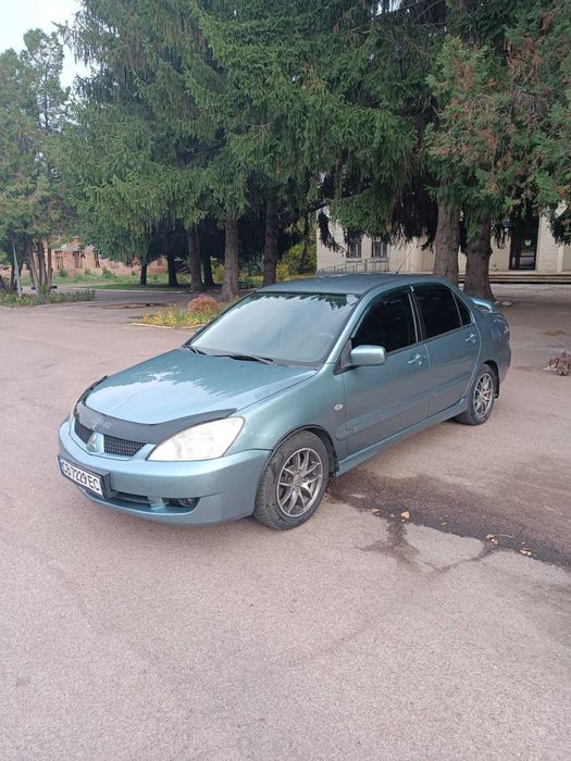 Mitsubishi lancer 9