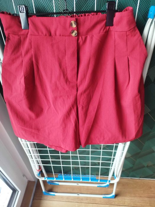 Spodenki czerwone rozmiar XL