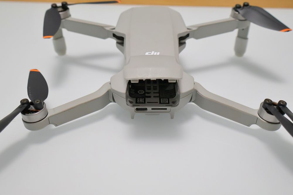DJI Mini 2 Fly More Combo