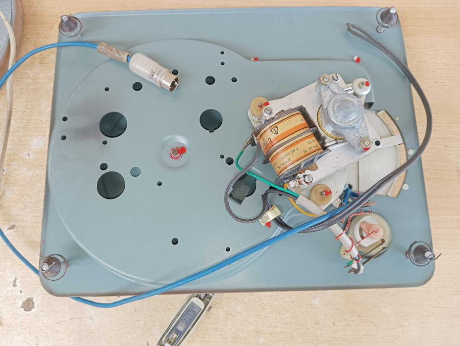 Stare gramofony - Maestro + inne - do wykorzystania.