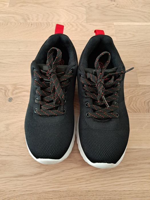 Нові кросівки Crivit 37 р.