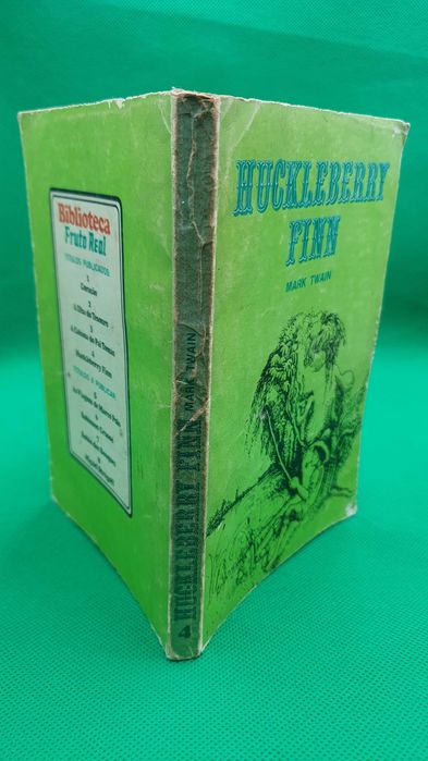 Livro - REF PAR2 - Mark Twain - Huckleberry Finn