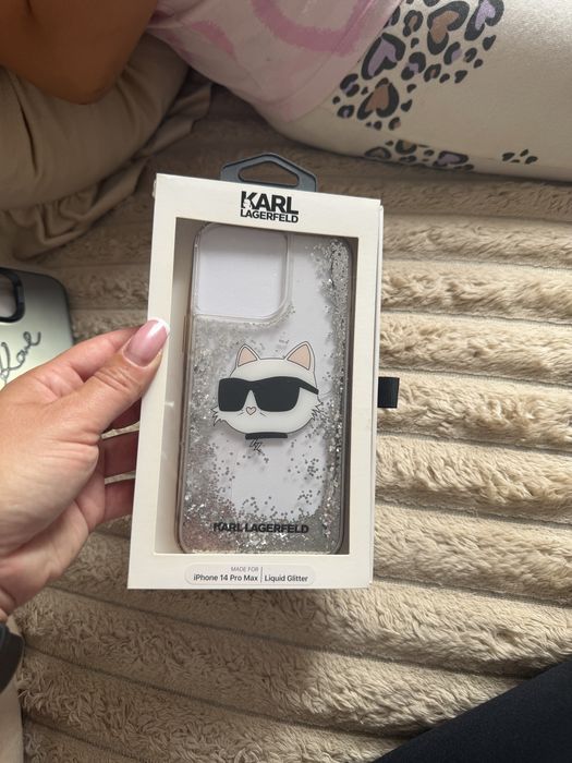 Swietne etui iphone 14 pro max karl lagerfeld