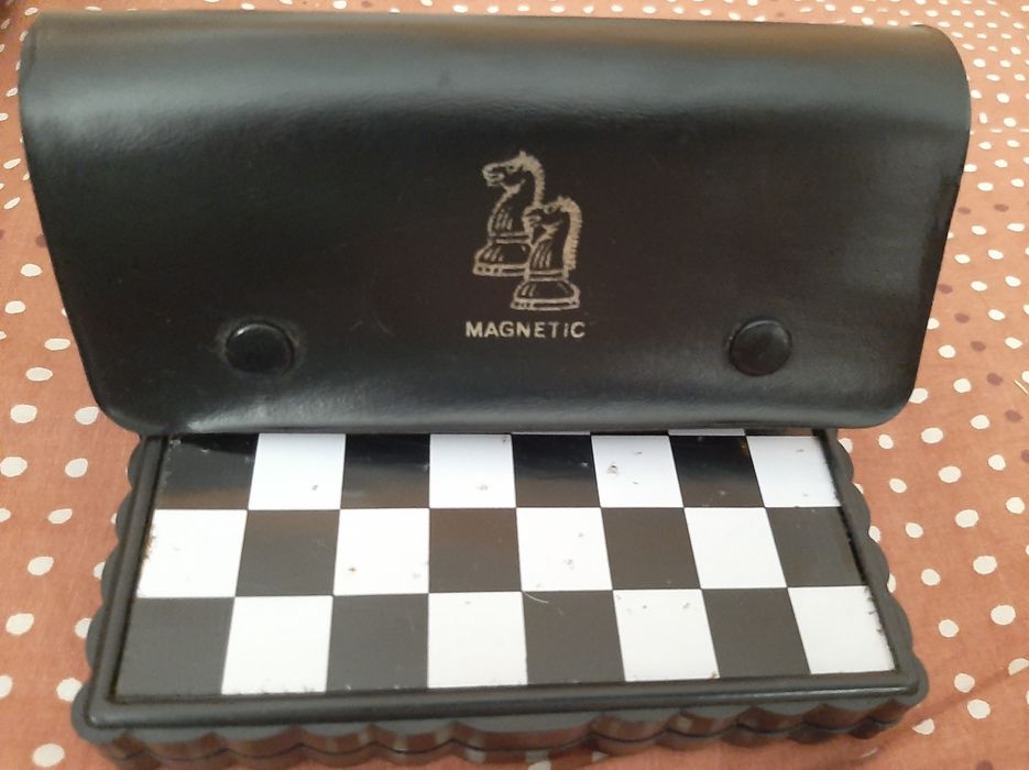 Conj. Xadrez Magnético Portátil preto
