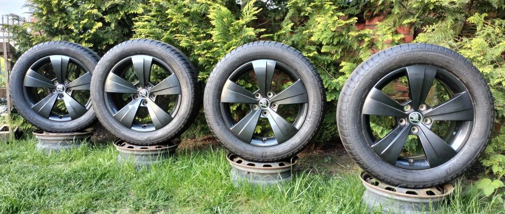 Felgi Skoda Octavia SuperB 6,5Jx17 ET41 5x112 opony lato 215/55r17