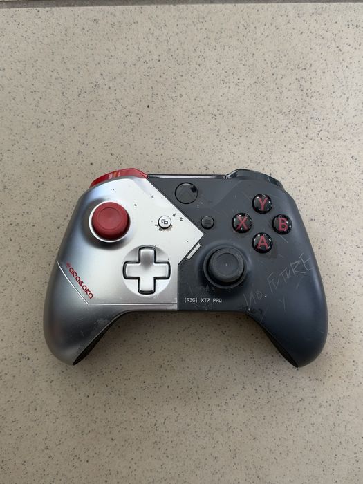 Oryginalny Pad XBOX One/Series S/ X CYBERPUNK 2077