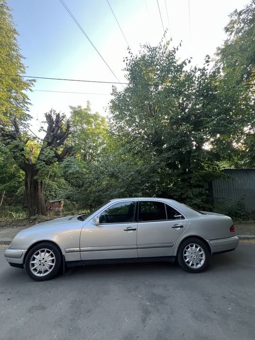 Mercedes w210  3.0 дизель
