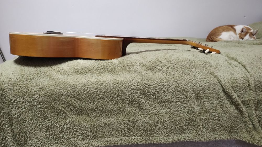 Defil 7/8 gitara akustyczna gryf 45 mm   Dobre brzmienie !!