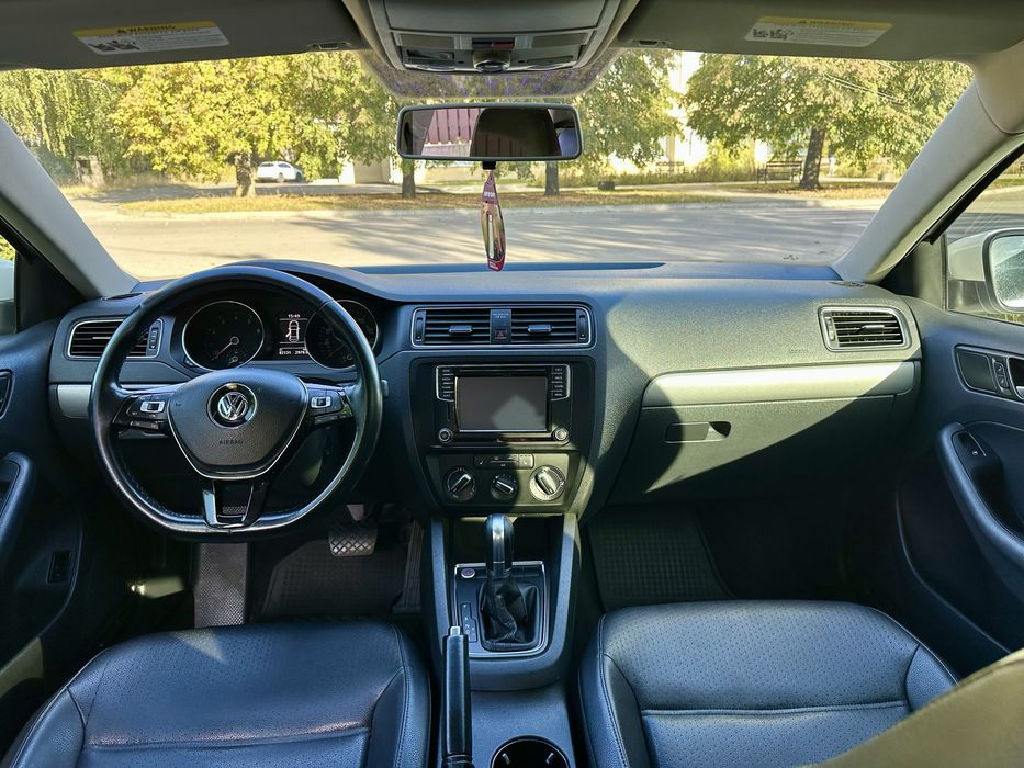 Volkwagen Jetta 1.4 TSI SE