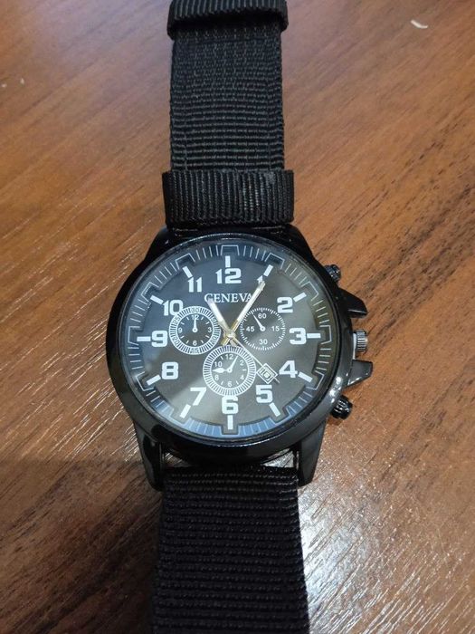 Продам годинники  нові розпродажа тільки з 2.03.23-6.03.23