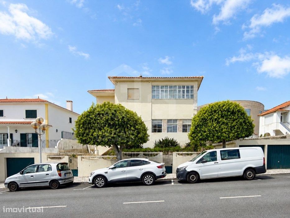 Vende Moradia T5 - Ericeira 10 km, A Casa das Casas