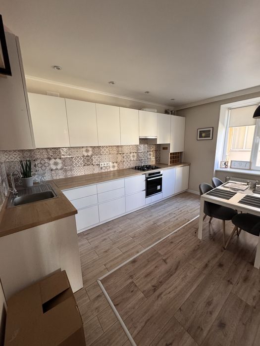 Квартира в центрі  Бучі без комісіі