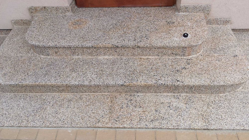 Schody kamienne tadż mahal konglomerat kwarcytowy,granitowe  marmurowe