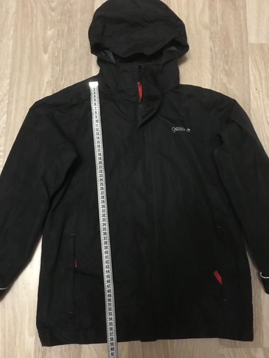 Зимові і осінні куртки, безрукавки для хлопчиків 5-6 -7 років