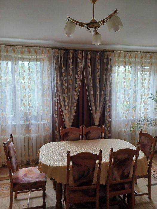 Mieszkanie+budynek gospodarczy+garaż+taras z częścią wypoczynkową itd.